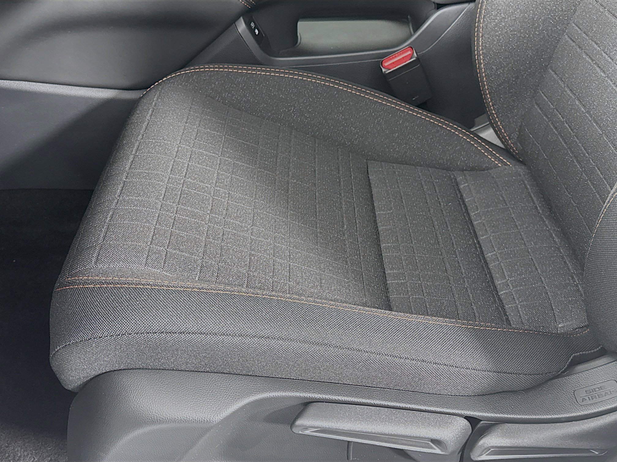 Certified 2025 Honda HR-V Sport image 18