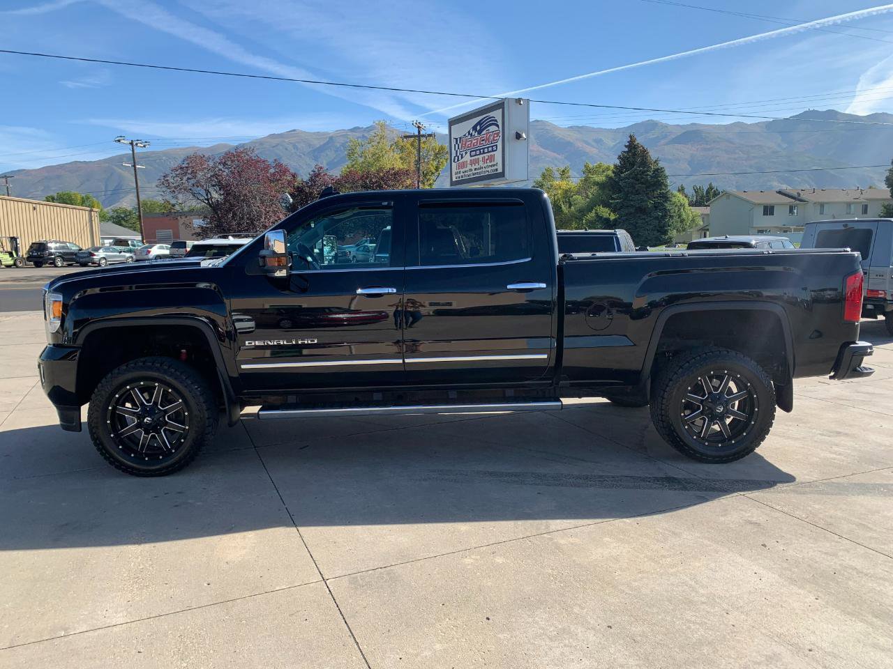 Used 2016 GMC Sierra 2500 Denali w/ Duramax Plus Package image 4