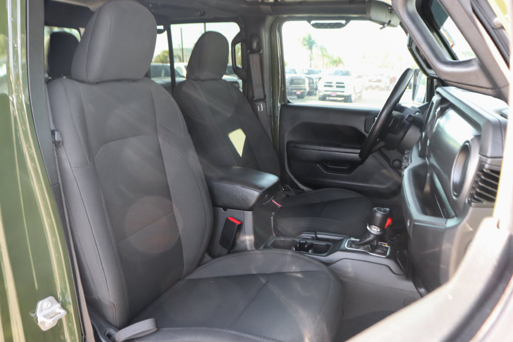 Used 2023 Jeep Gladiator Sport AWD/4WD image 35