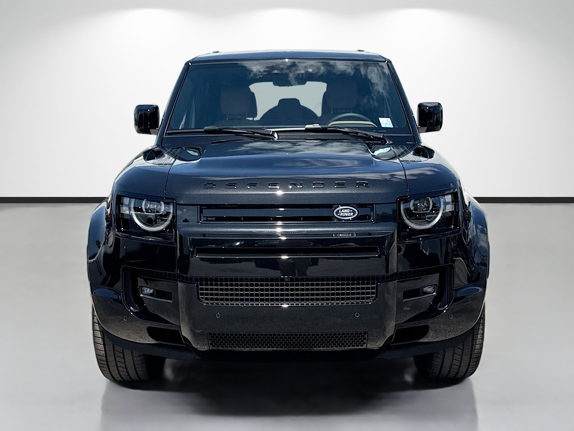 New 2026 Land Rover Defender 110 X-Dynamic SE AWD/4WD image 8