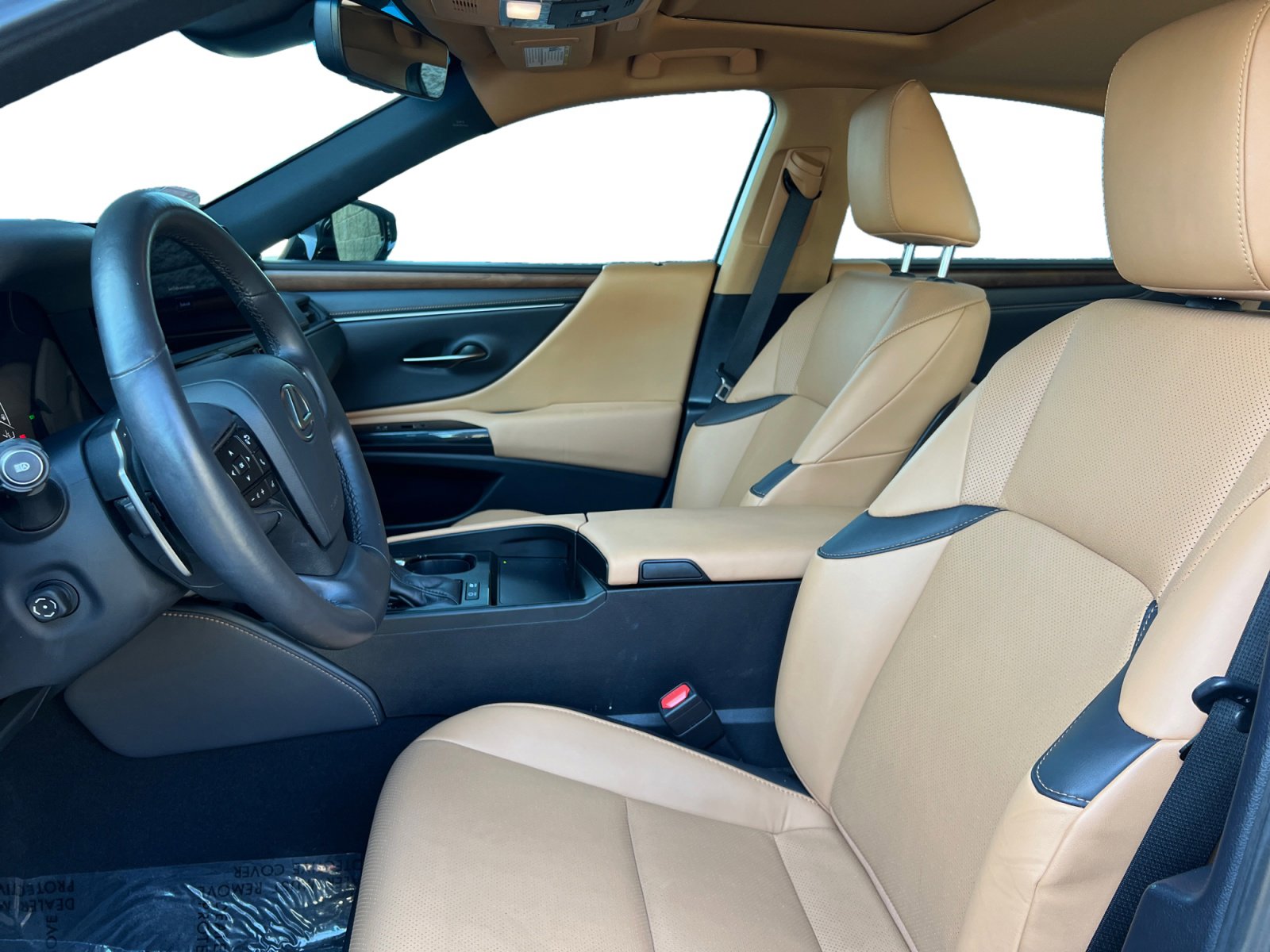 Used 2025 Lexus ES 300h w/ Premium Package FWD image 9