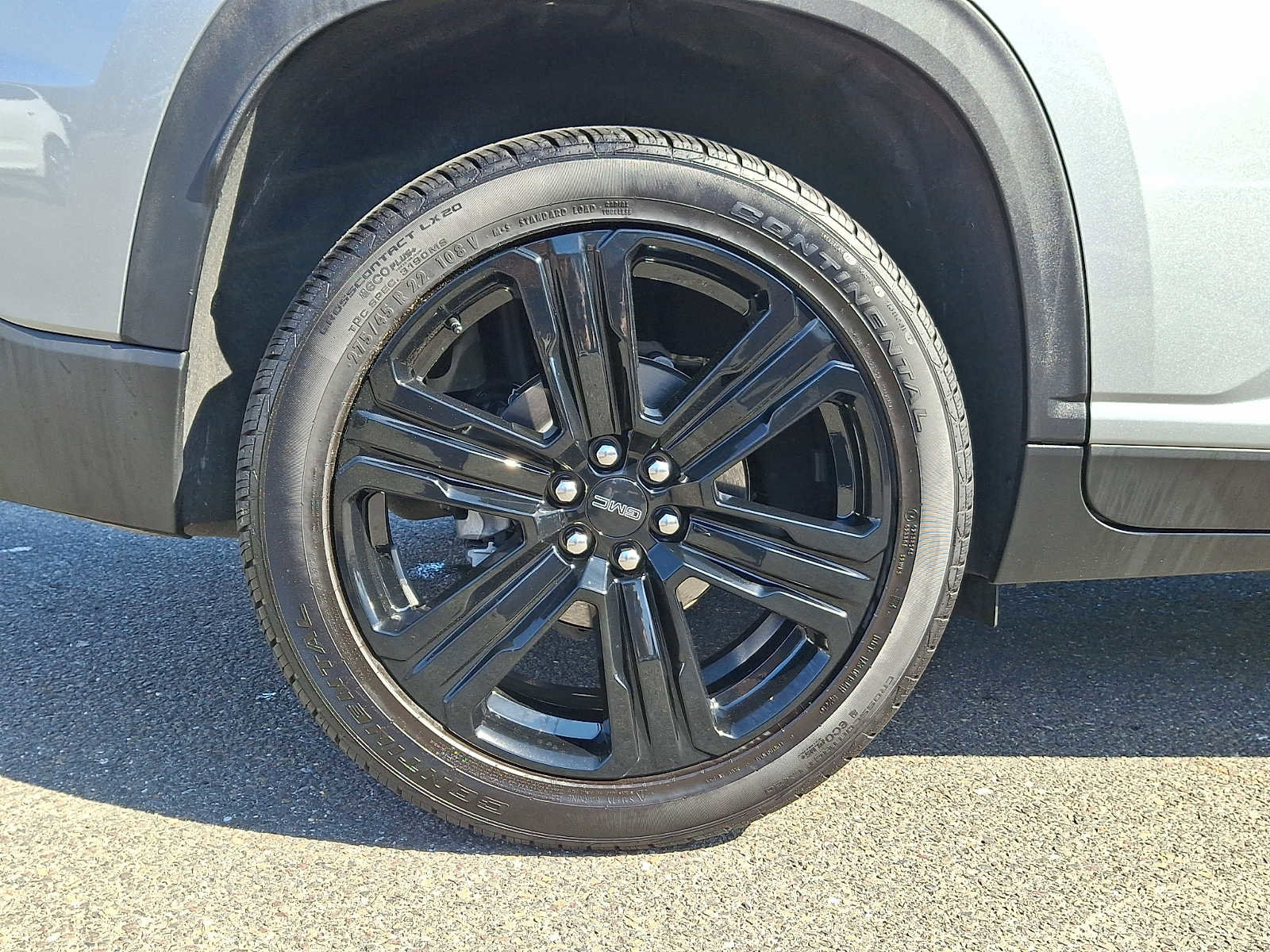 Certified 2026 GMC Acadia Elevation w/ Black Edition image 8