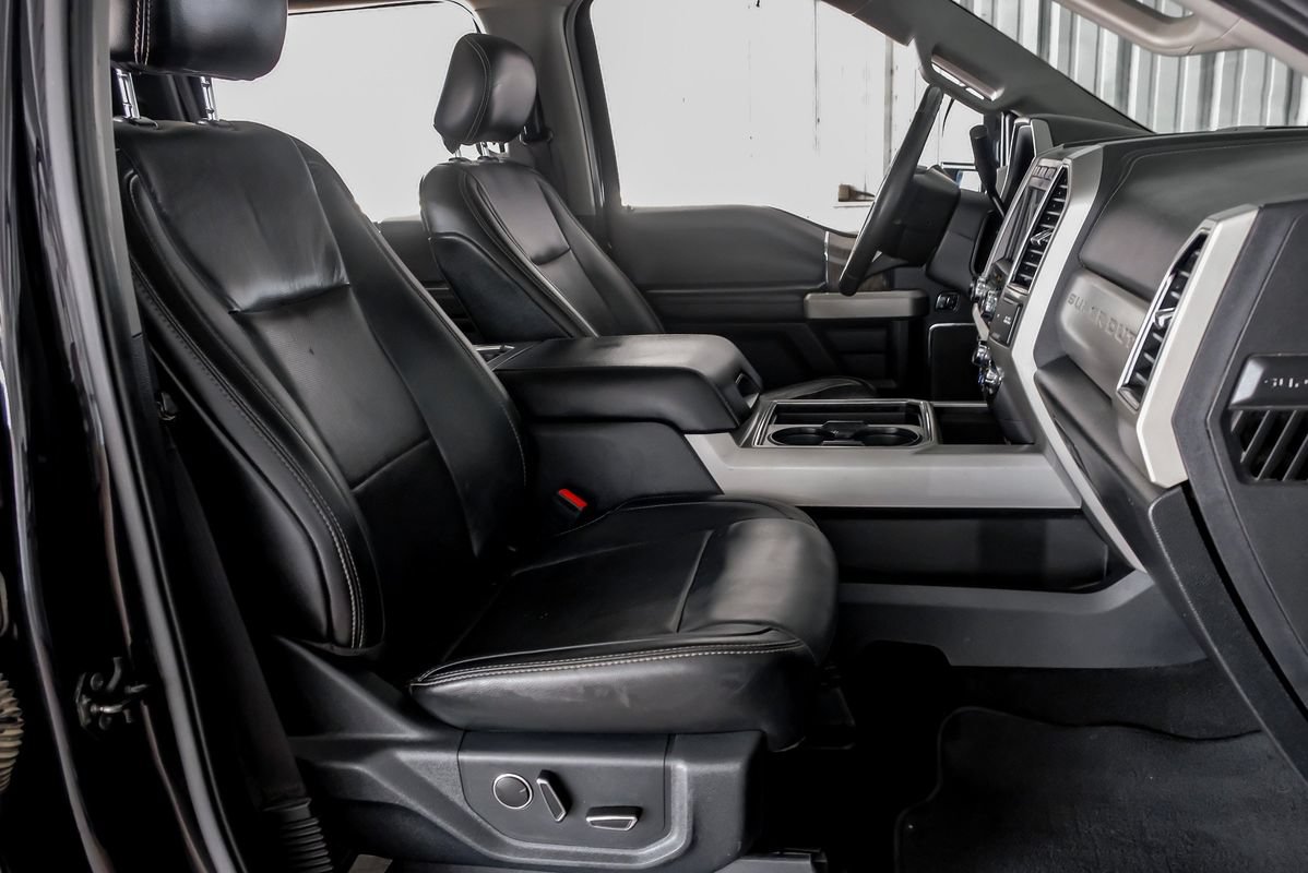 Used 2019 Ford F250 Lariat w/ Lariat Ultimate Package AWD/4WD image 31