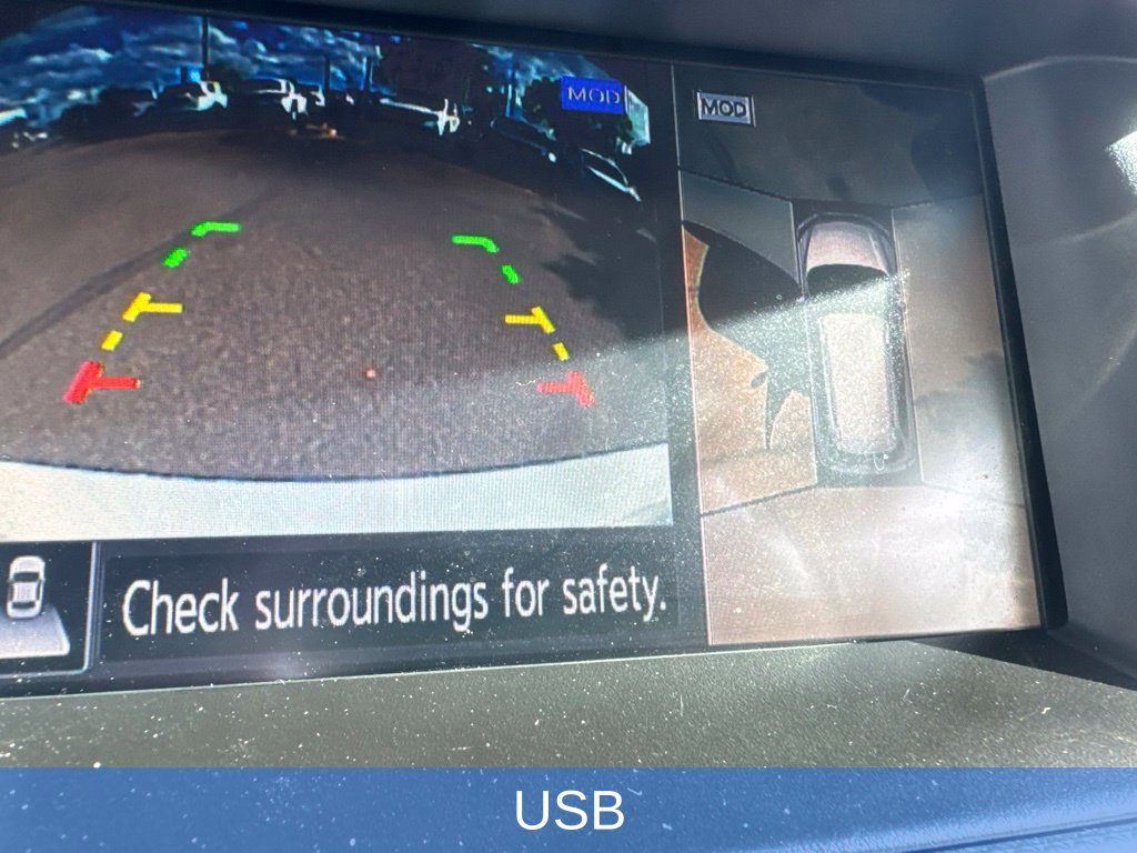 Used 2020 Nissan Pathfinder SL AWD/4WD image 17