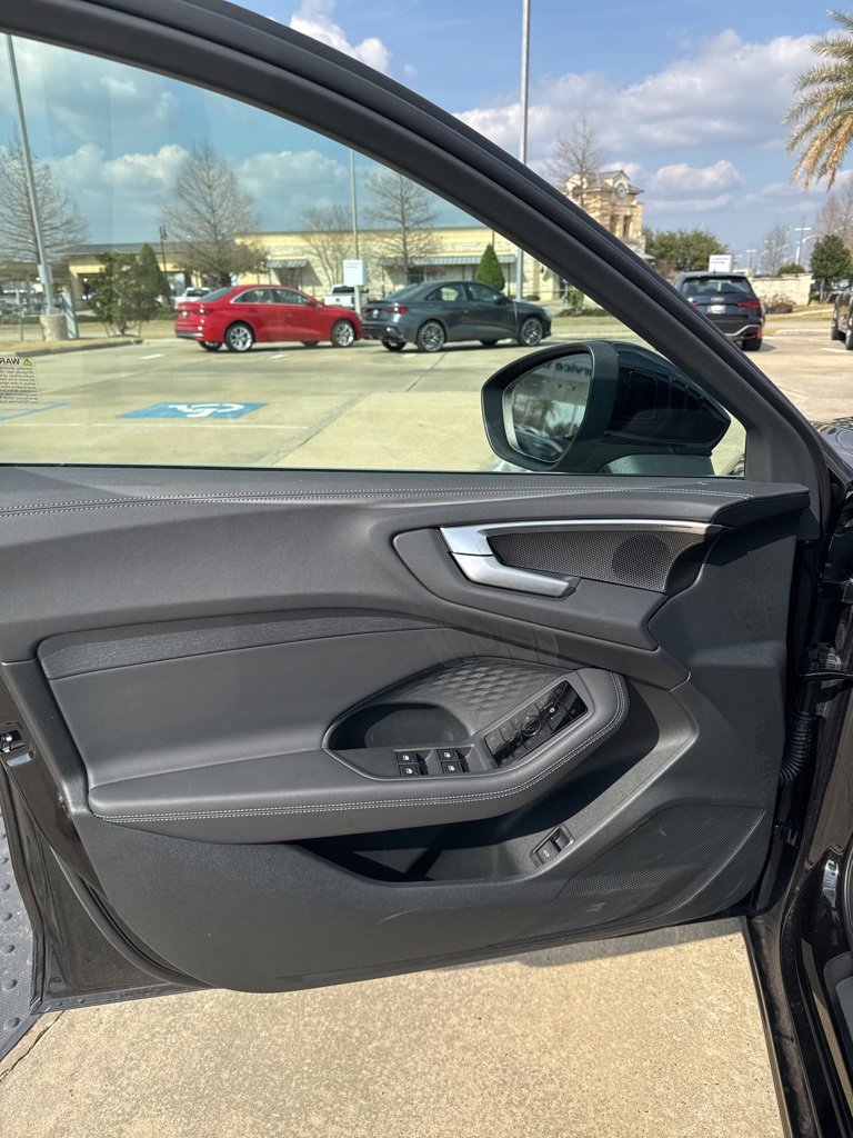 Used 2025 Audi A5 2.0T Premium Plus w/ Premium Plus image 7