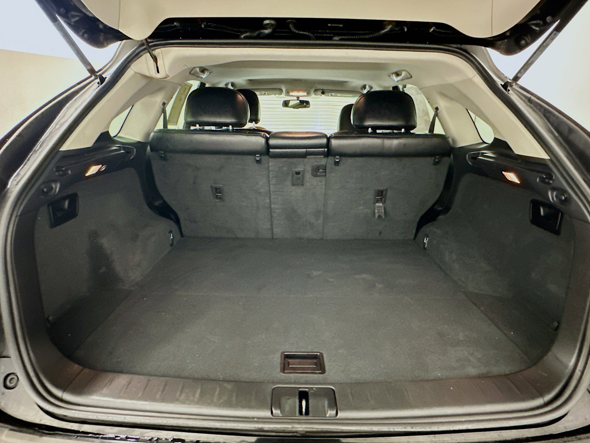 Used 2011 Lexus RX 350 AWD w/ Premium Pkg image 30