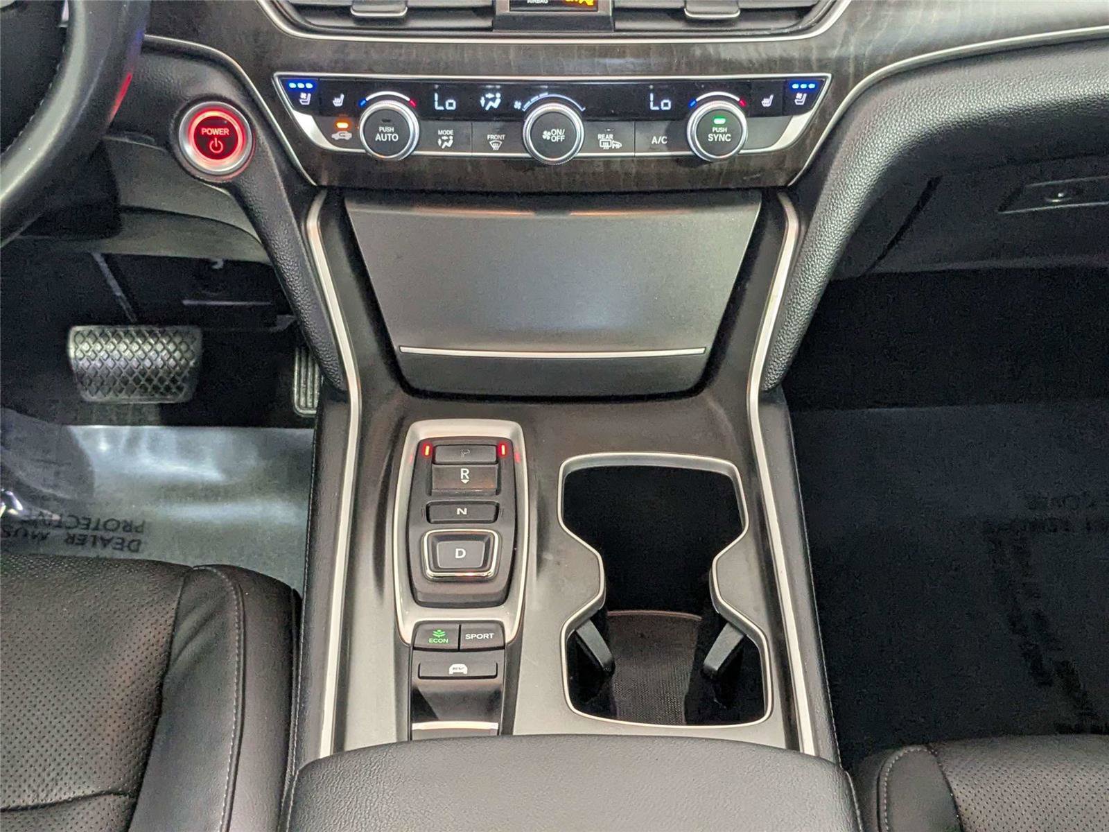 Used 2018 Honda Accord Touring image 33