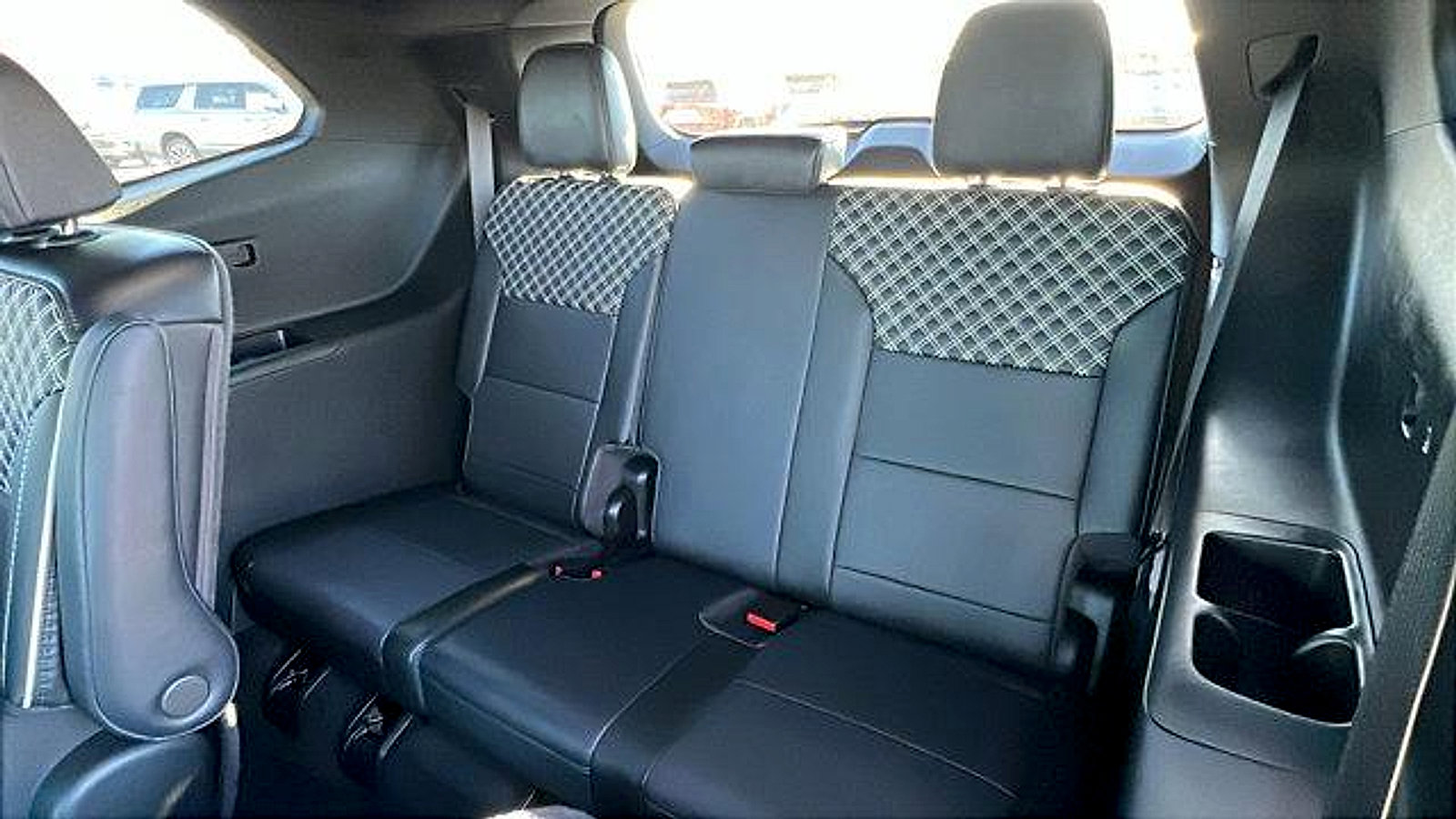Certified 2024 GMC Acadia Denali w/ Super Cruise Package image 14