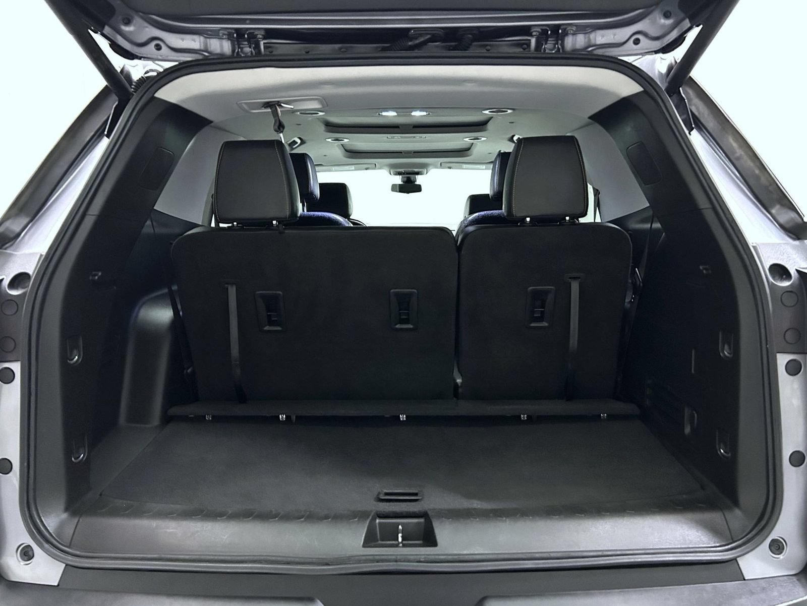 Used 2020 Chevrolet Traverse RS AWD/4WD image 22