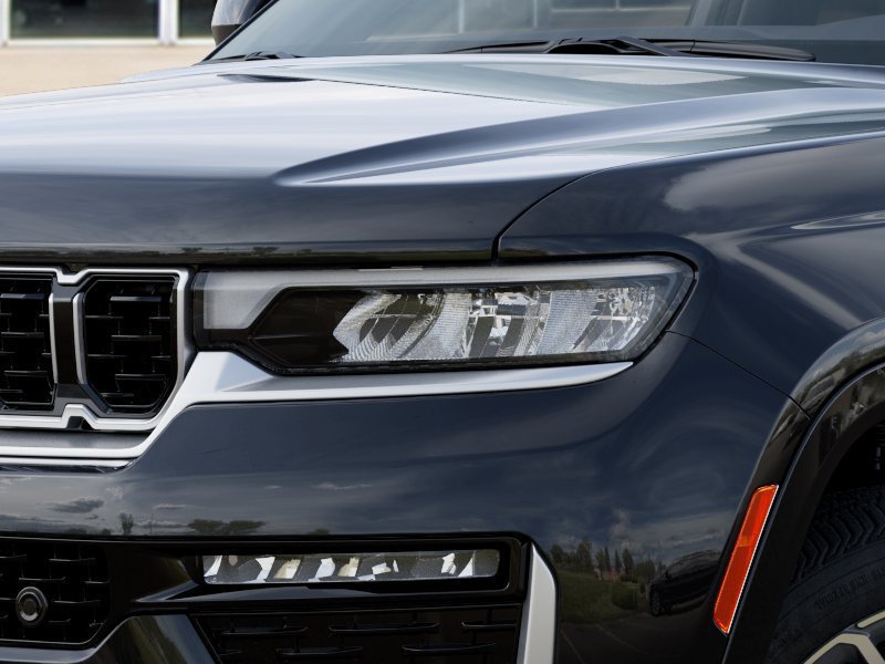 New 2027 Jeep Grand Cherokee Summit AWD/4WD image 10