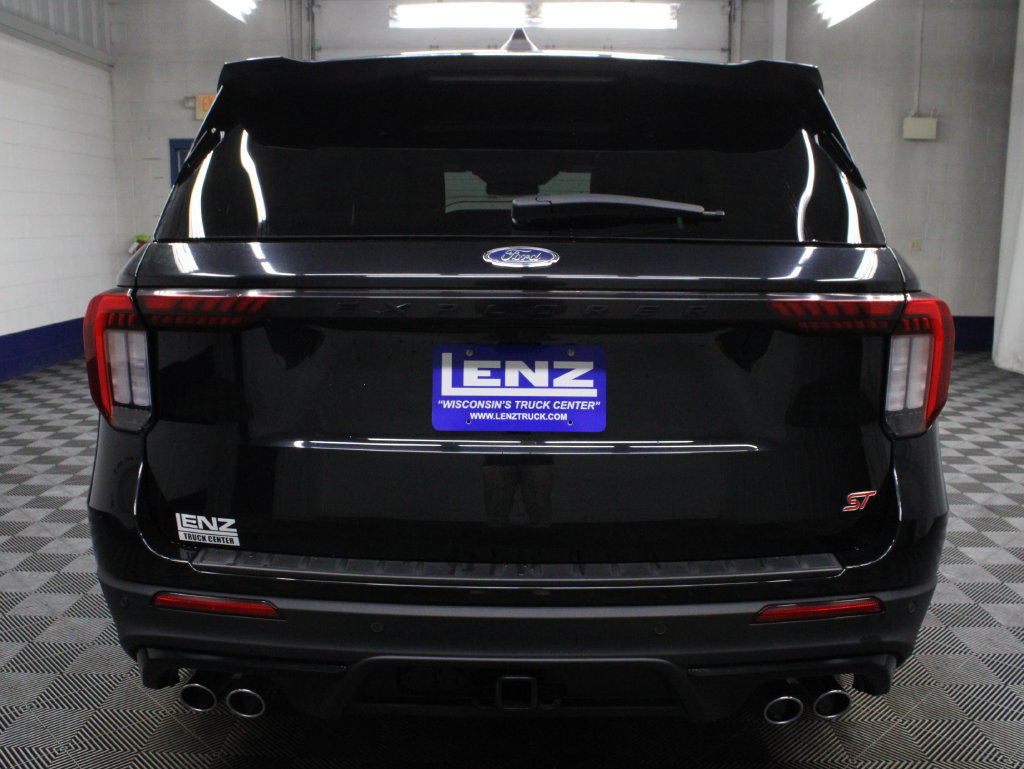 Used 2025 Ford Explorer ST AWD/4WD image 44