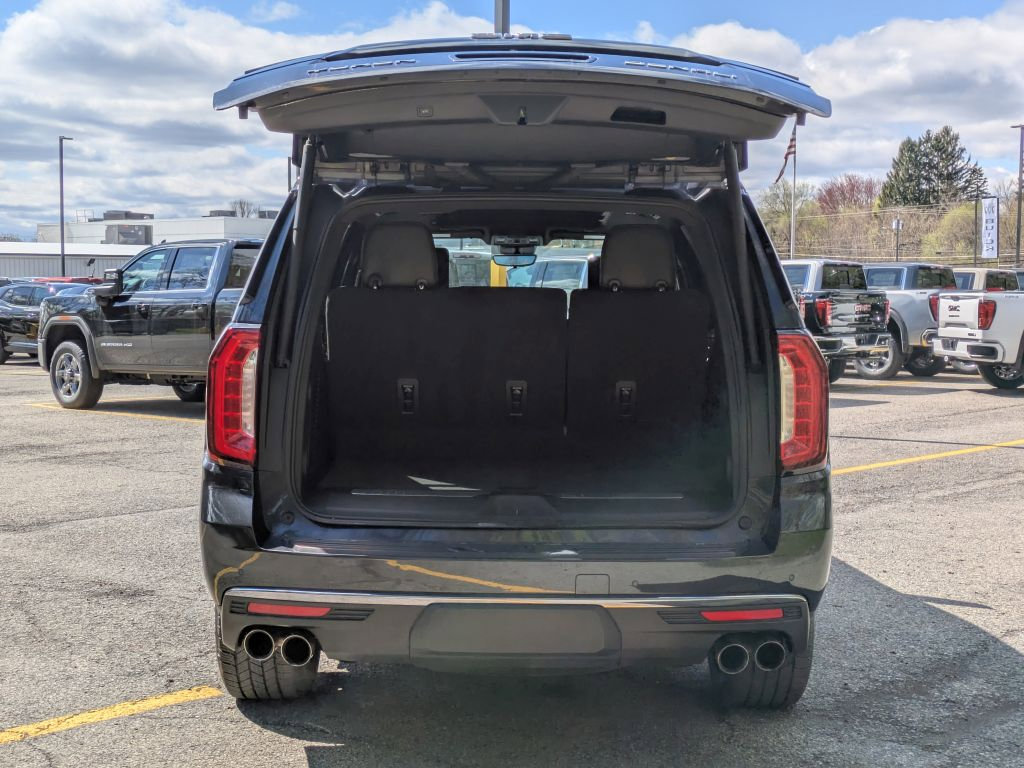 Used 2023 GMC Yukon Denali Ultimate image 34