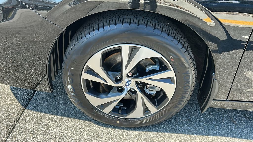 Used 2025 Subaru Legacy Premium image 8