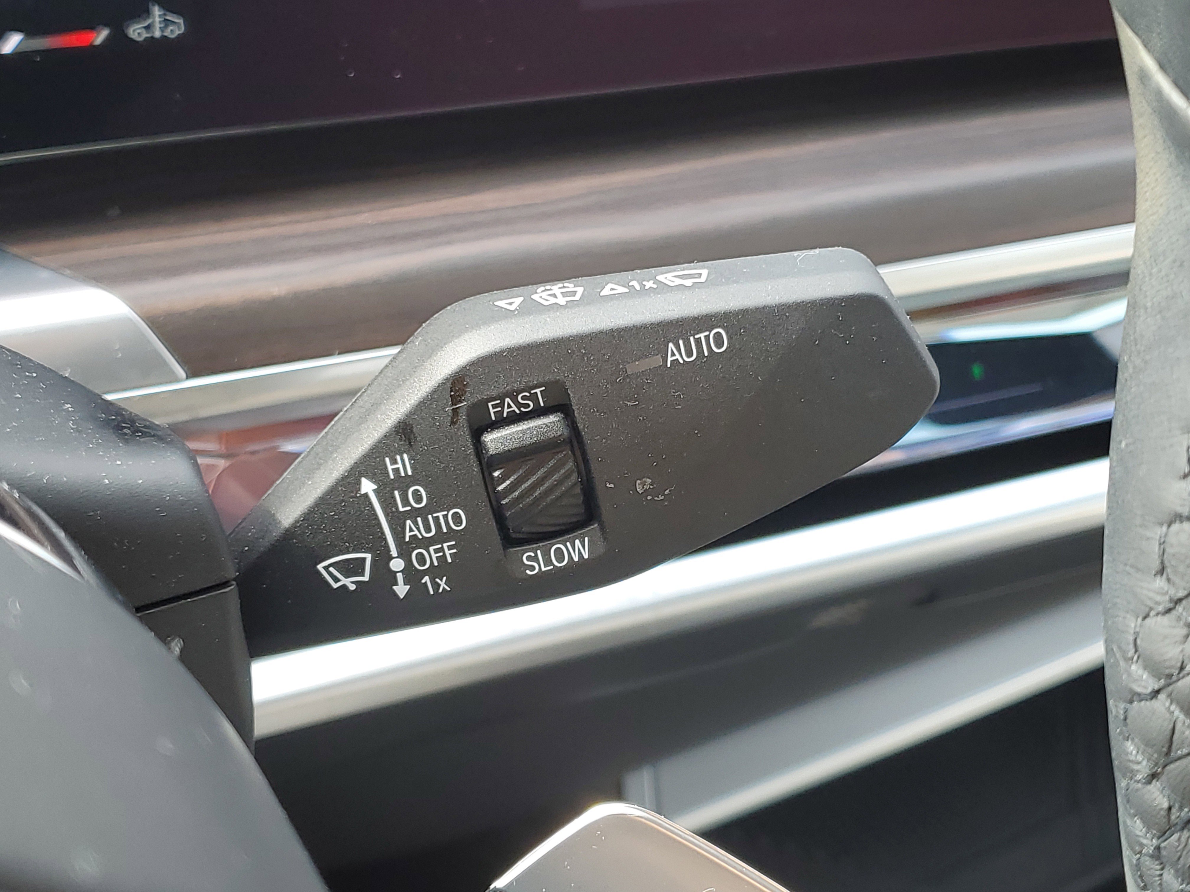 Certified 2023 BMW 760i xDrive w/ Executive Package image 15