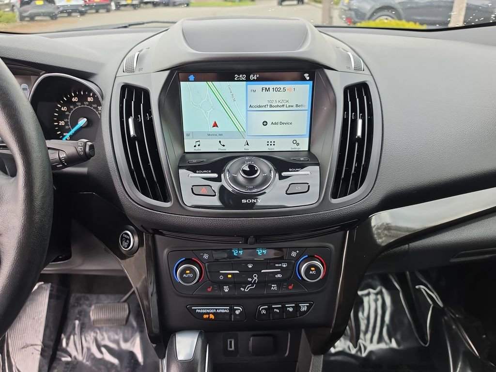 Used 2019 Ford Escape Titanium image 13