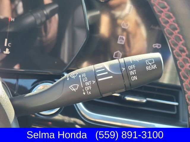 Used 2024 Chevrolet Trax RS image 17