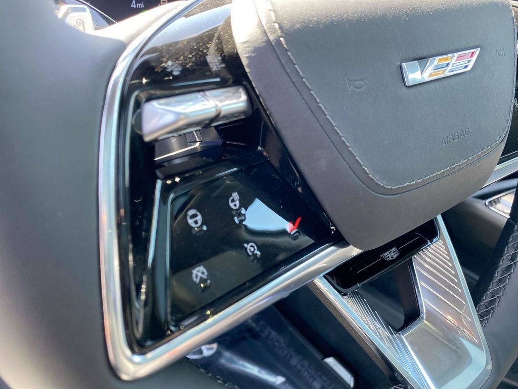 New 2026 Cadillac Optiq V w/ LPO, Floor Liner Package AWD/4WD image 22