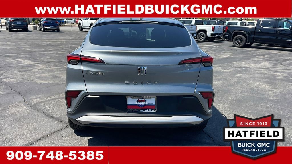 Used 2024 Buick Envista Preferred w/ Advanced Safety Package FWD image 4