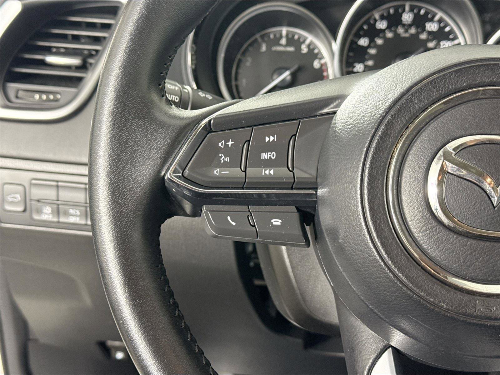 Used 2020 MAZDA CX-9 Touring image 18