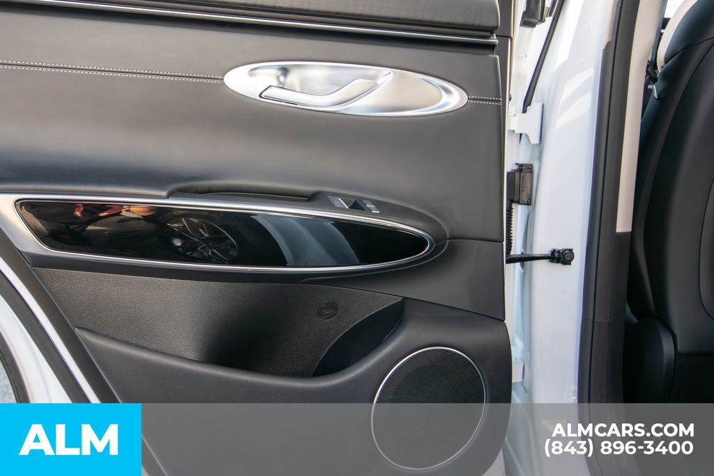 Used 2025 Genesis GV70 2.5T image 29