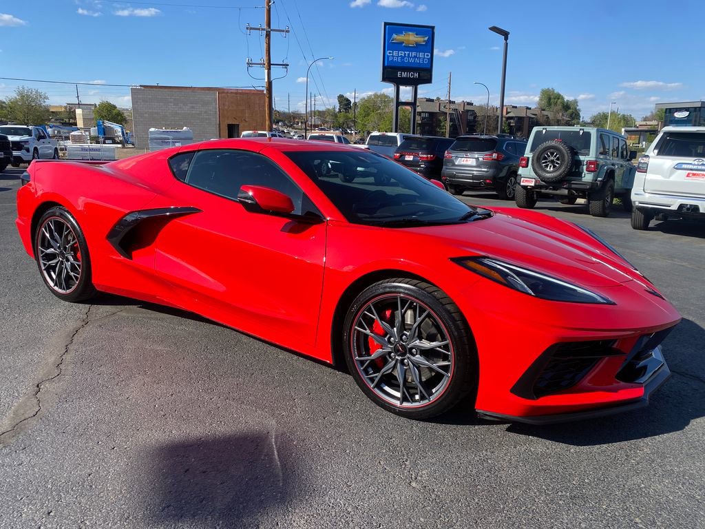 Used 2024 Chevrolet Corvette Stingray Premium Cpe w/ Z51 Performance Package RWD image 8