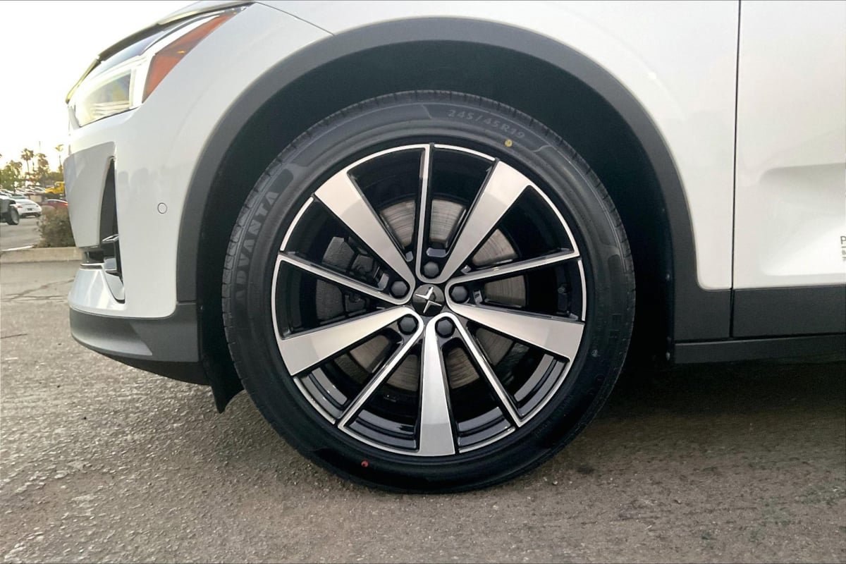 Used 2022 Polestar Polestar 2 w/ Plus Package AWD/4WD image 9