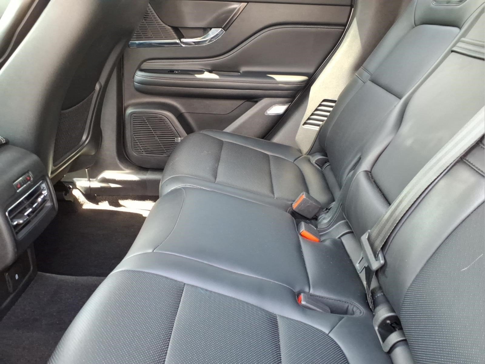 Certified 2022 Lincoln Corsair AWD w/ Equipment Group 101A image 17