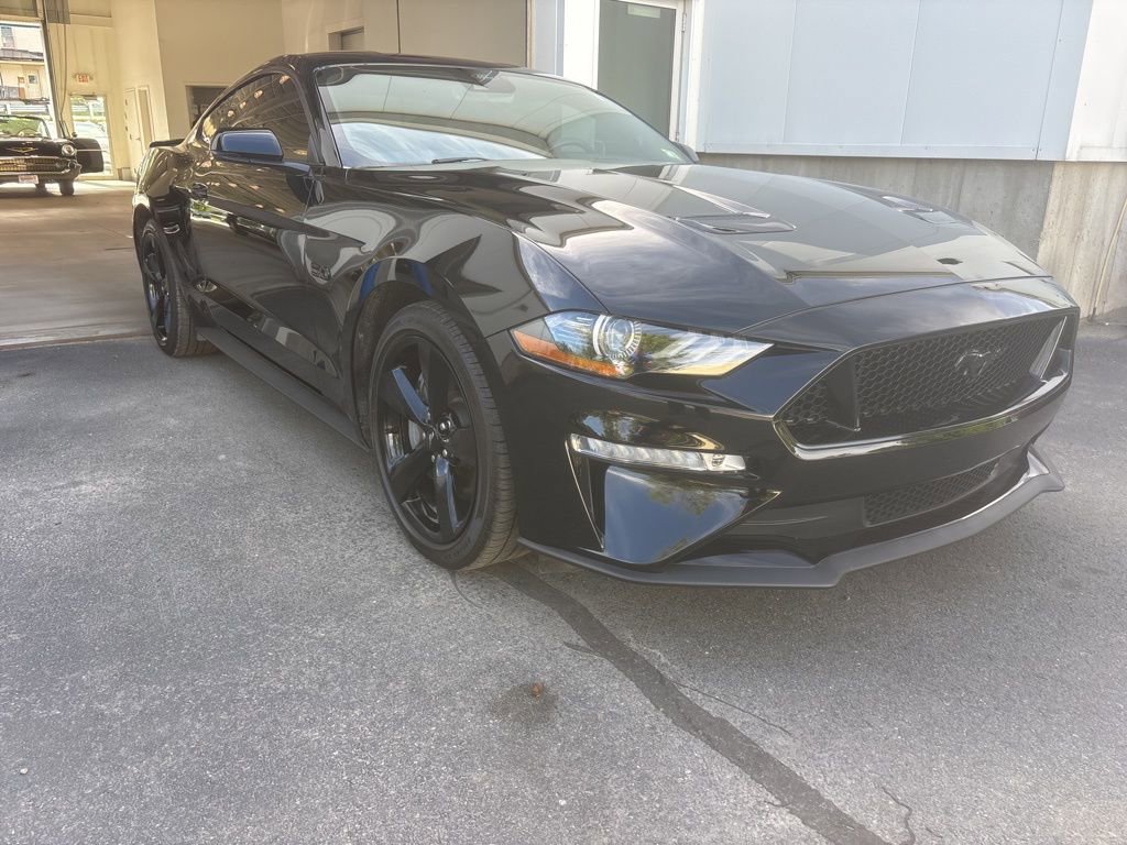 Used 2022 Ford Mustang GT Premium w/ Equipment Group 401A image 7