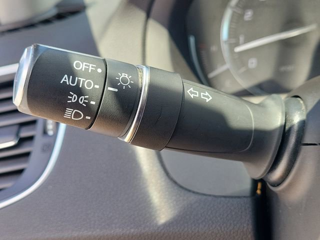 Used 2015 Acura TLX V6 SH-AWD w/ Technology Pkg image 24