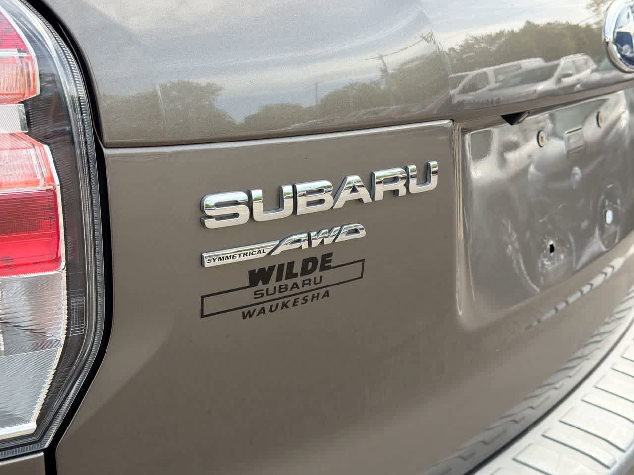 Used 2017 Subaru Forester 2.5i Touring w/ Popular Package #2 AWD/4WD image 17