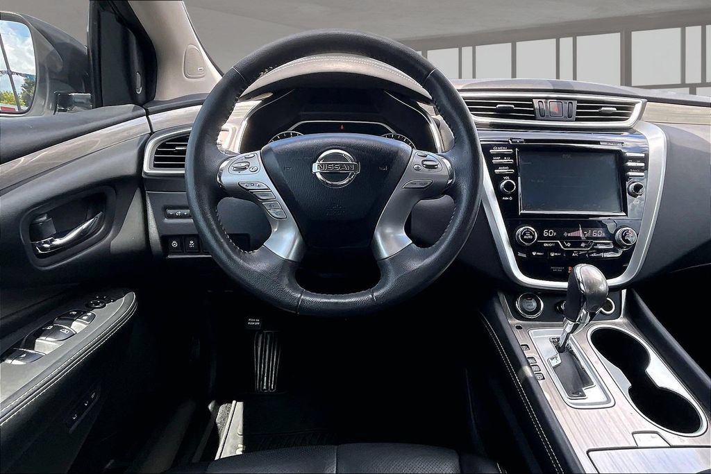 Used 2017 Nissan Murano Platinum w/ Platinum Technology Package FWD image 5