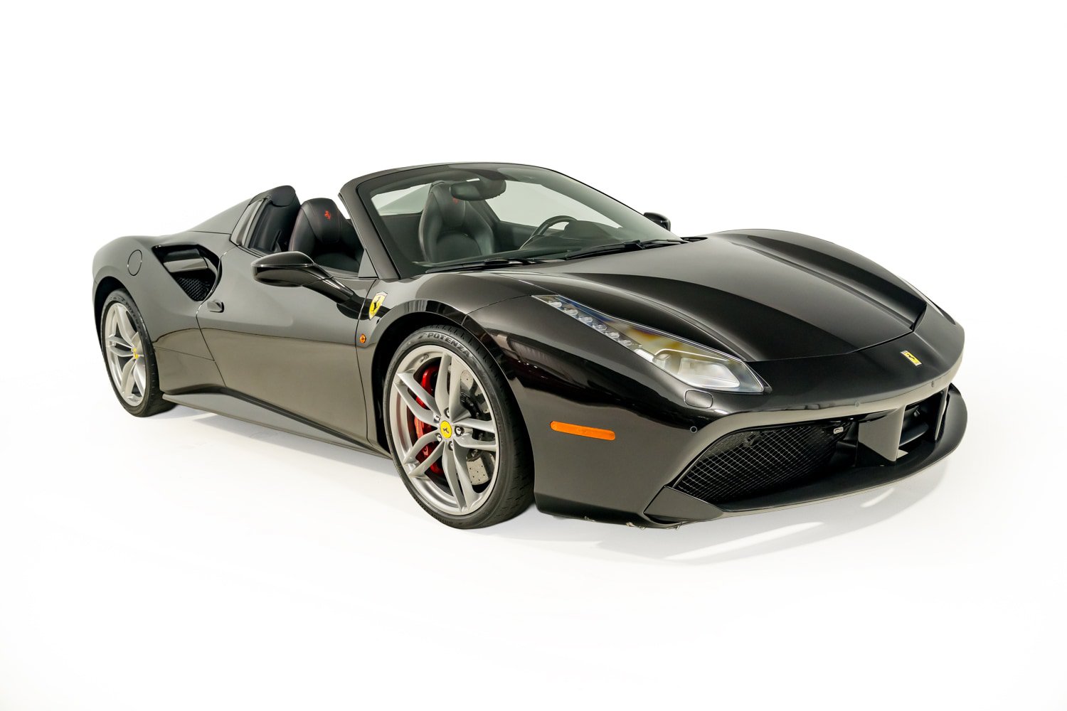Used 2018 Ferrari 488 Spider RWD image 21