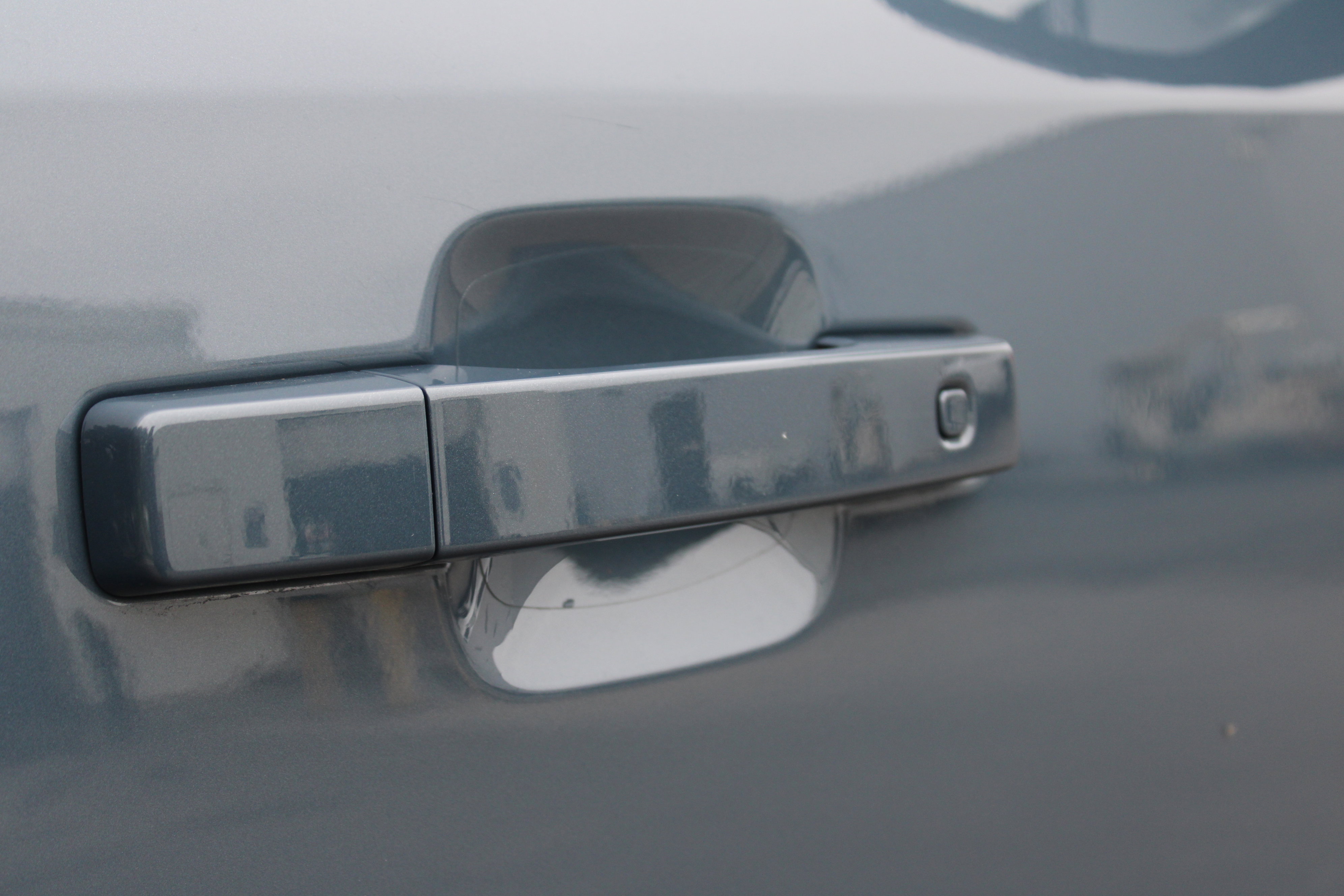 Used 2024 Land Rover Defender 110 S image 71