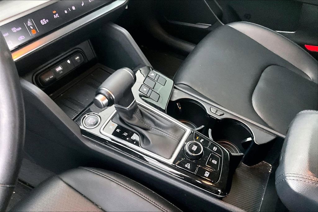 Used 2023 Kia Sportage EX image 18