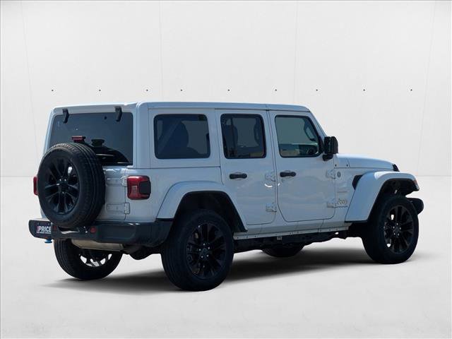 Used 2024 Jeep Wrangler Sahara image 4