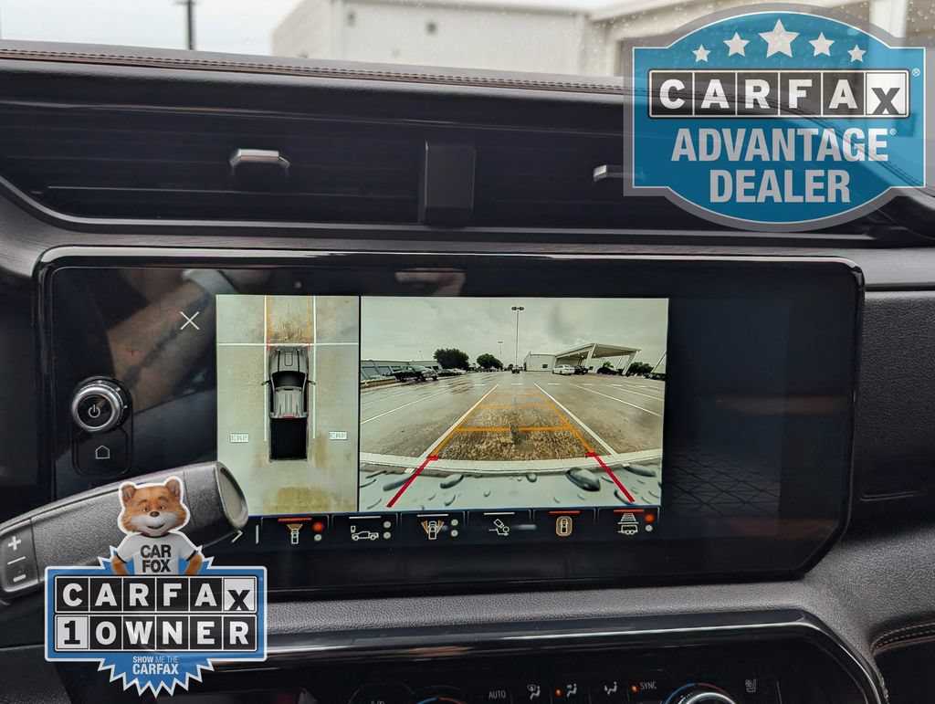 Used 2024 GMC Sierra 2500 AT4 w/ AT4 Premium Plus Package AWD/4WD image 11