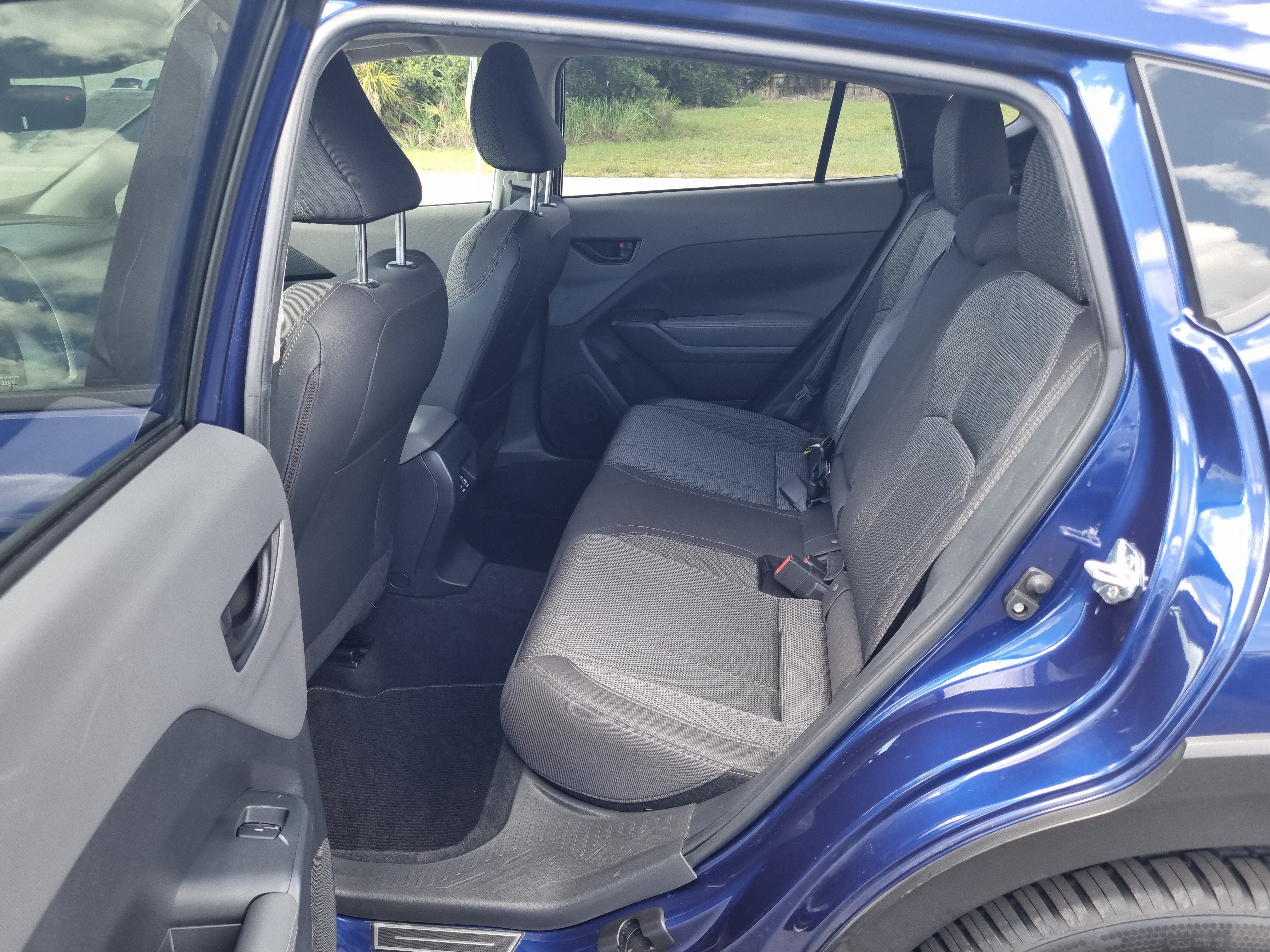 Certified 2024 Subaru Crosstrek 2.0i Premium AWD/4WD image 9