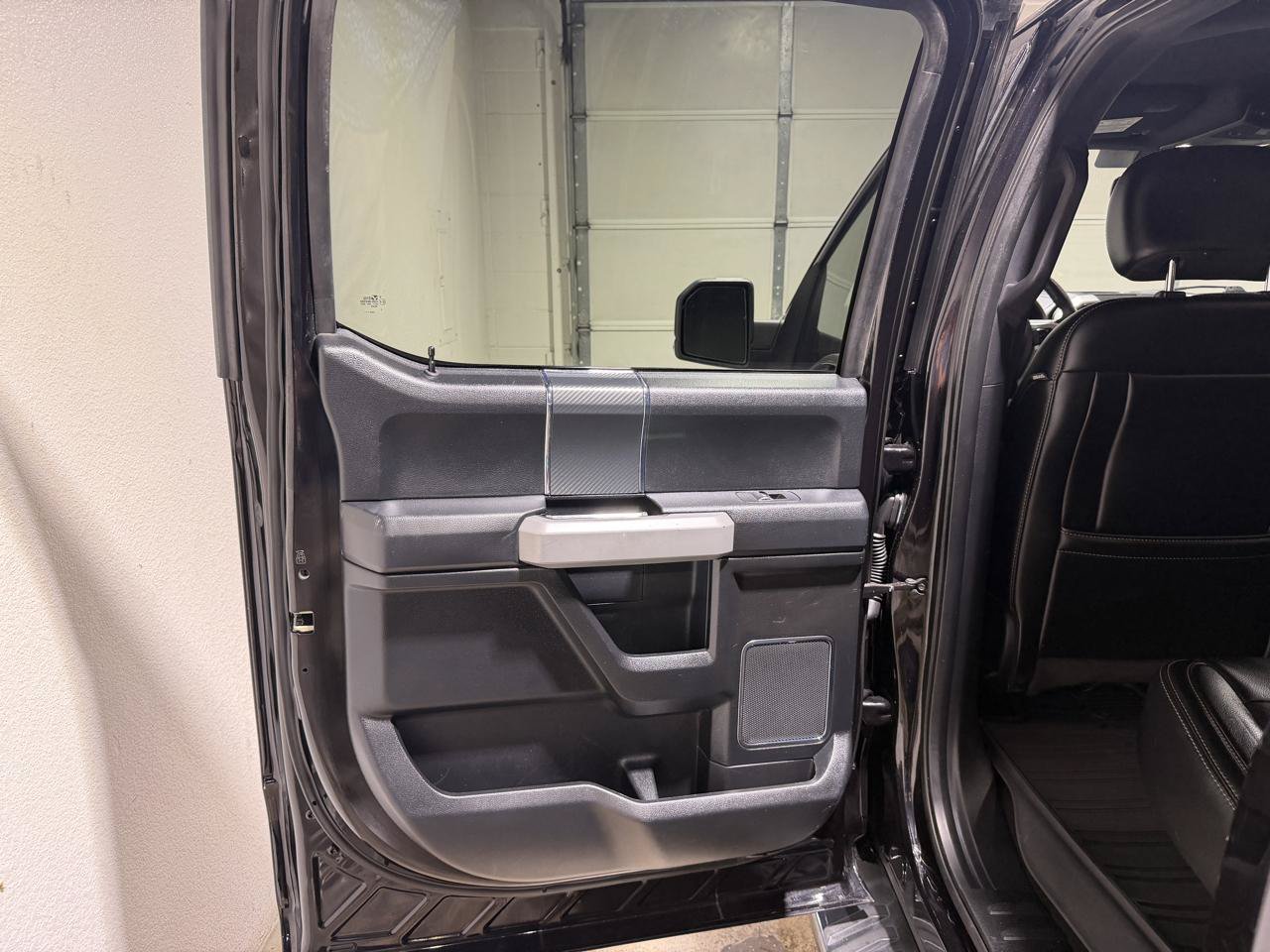 Used 2019 Ford F150 Lariat AWD/4WD image 10