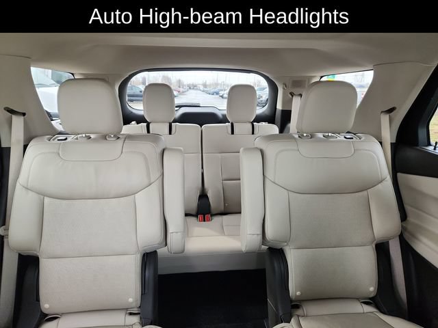 Used 2020 Ford Explorer Platinum w/ Premium Technology Package AWD/4WD image 32