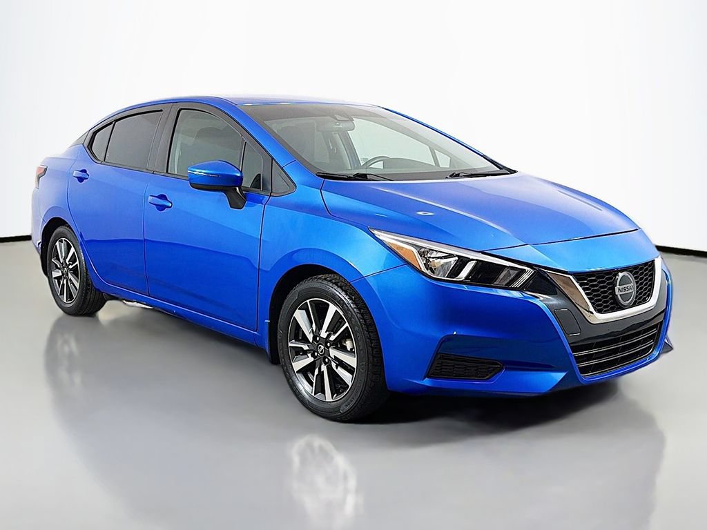 Used 2021 Nissan Versa SV FWD image 2