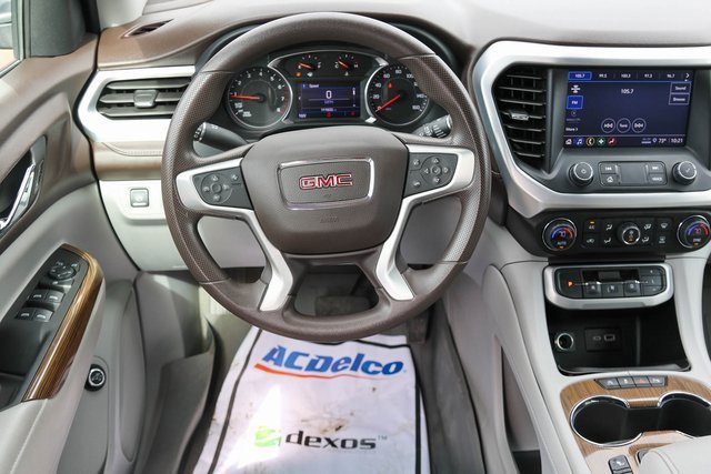 Used 2023 GMC Acadia SLE w/ Driver Convenience Package image 22