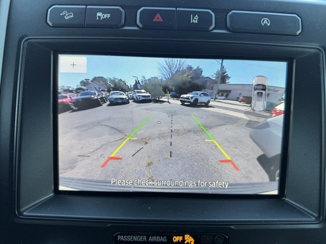 Used 2020 Ford Expedition XLT w/ Equipment Group 202A image 4