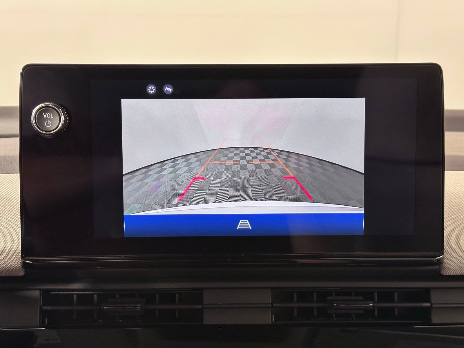 Used 2024 Honda Prologue EX image 40