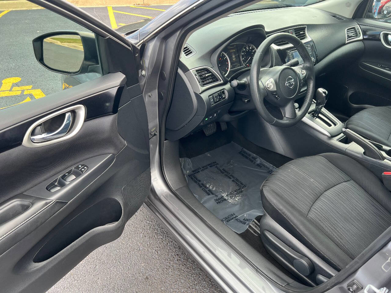Used 2016 Nissan Sentra SV image 16