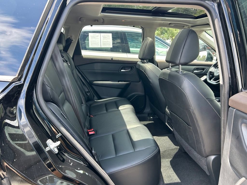 Used 2023 Nissan Rogue SL w/ SL Premium Package FWD image 46