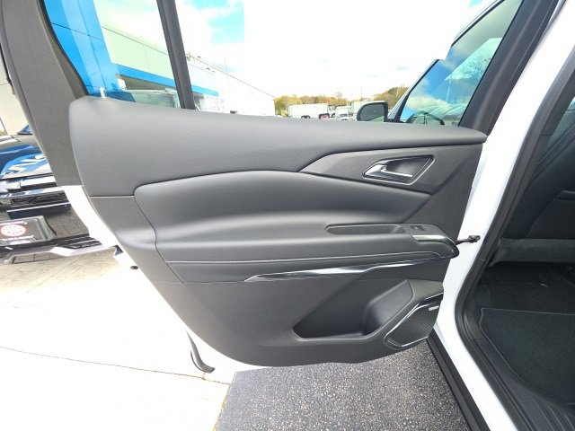 New 2026 Chevrolet Traverse LT image 24