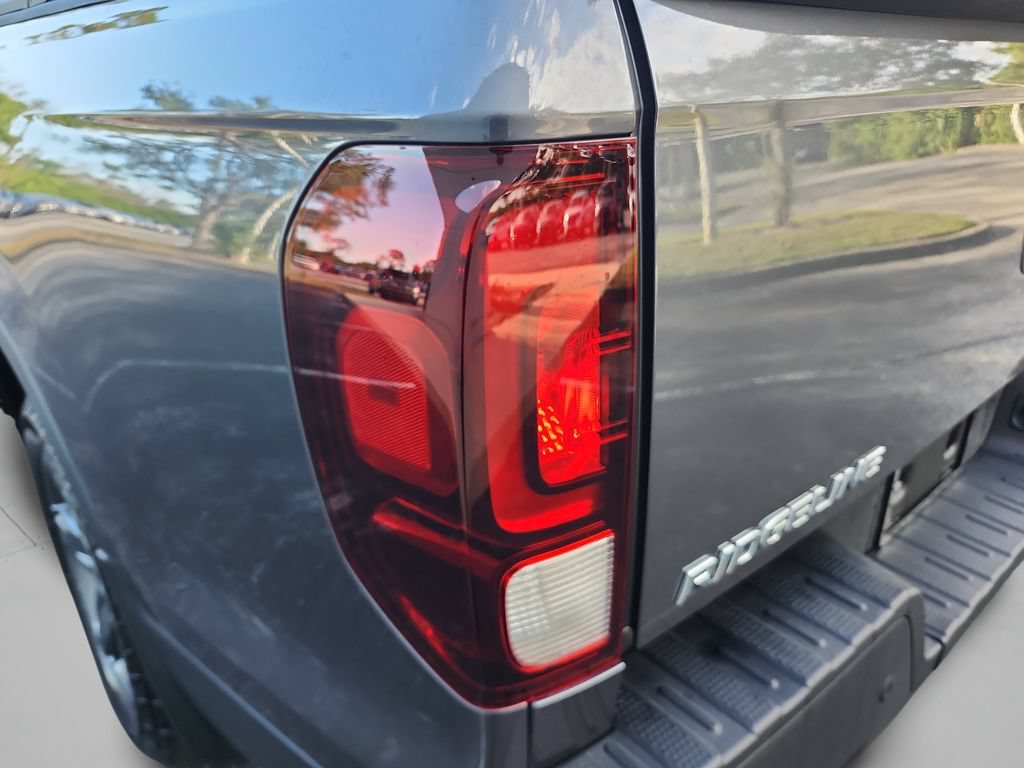 Certified 2023 Honda Ridgeline RTL-E image 35