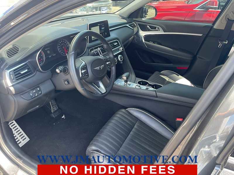 Used 2020 Genesis G70 3.3T image 2