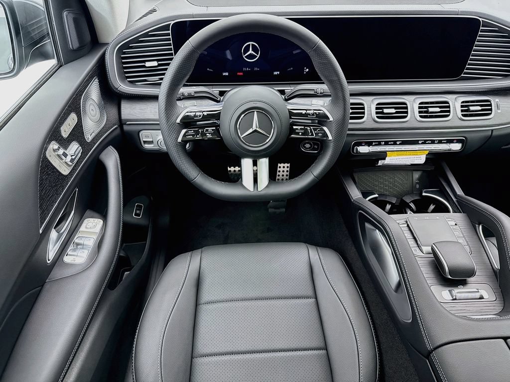 New 2026 Mercedes-Benz GLS 450 4MATIC image 10