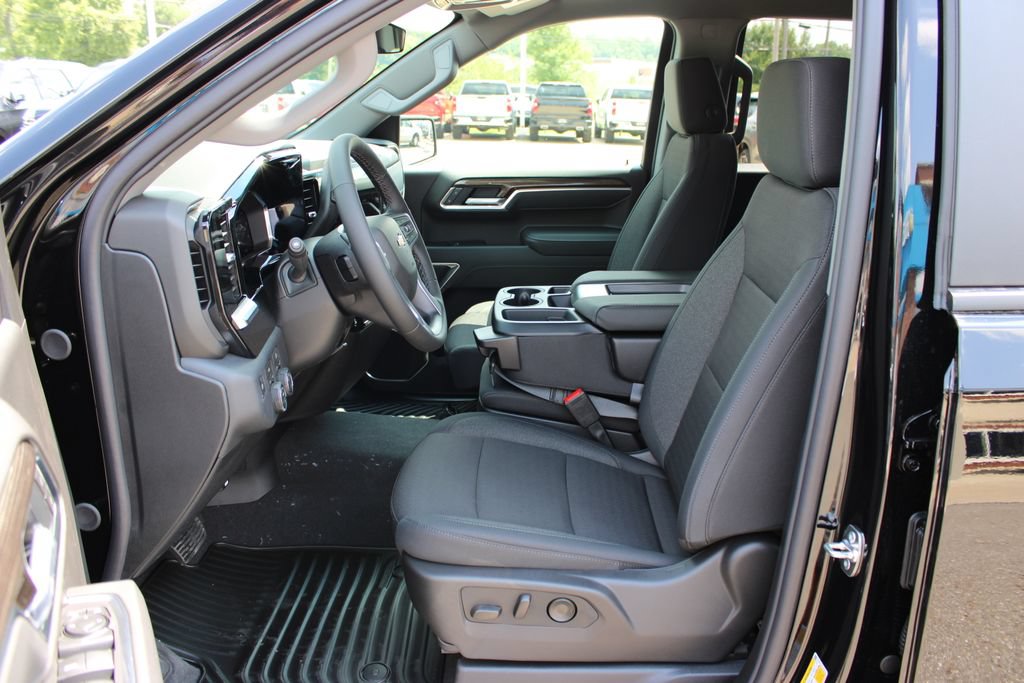 New 2026 Chevrolet Silverado 1500 LT AWD/4WD image 13